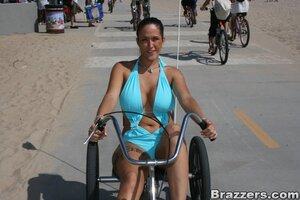 Original 900 px/ 600 px