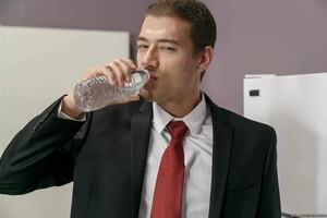 Original 1600 px/ 1066 px