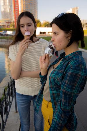 Original 2667 px/ 4000 px