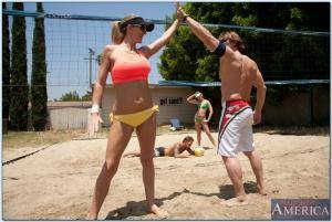 Original 850 px/ 571 px