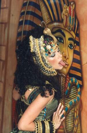 Original 654 px/ 1000 px