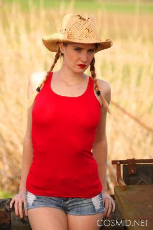 Original 1067 px/ 1600 px