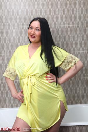 Original 3200 px/ 4800 px