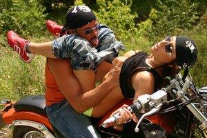 Original 1190 px/ 793 px