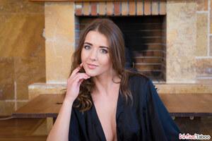 Original 1920 px/ 1281 px