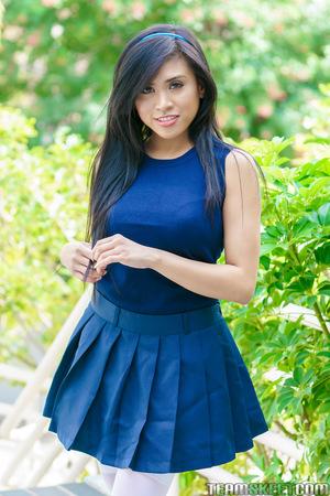 #TeamSkeet Ember Snow - Perky And Petite Oriental Treat 191x 1620#8198#81981081 04-05-2018