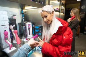 Original 4090 px/ 2727 px