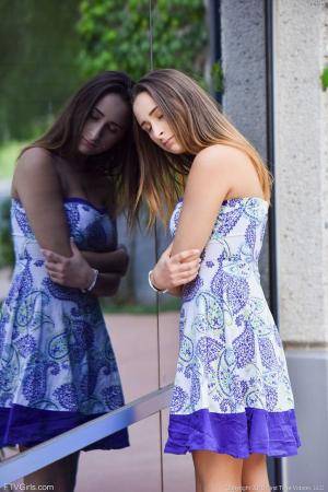 Original 852 px/ 1280 px