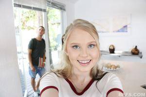 Original 900 px/ 600 px