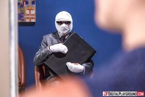 Original 1903 px/ 1269 px