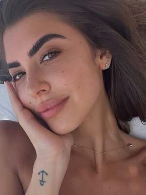 Original 640 px/ 853 px