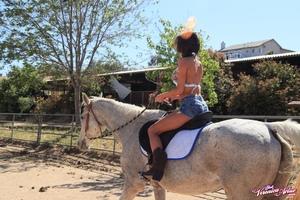 Original 1600 px/ 1066 px