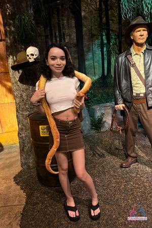 Original 2000 px/ 3000 px