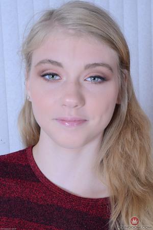 Original 2000 px/ 3000 px