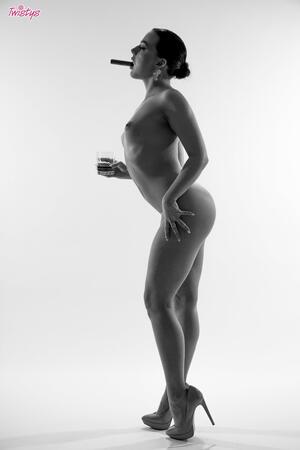 Original 2000 px/ 3000 px