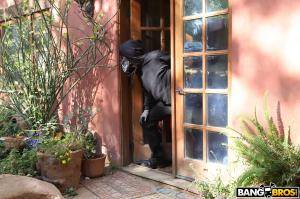 Original 2000 px/ 1333 px