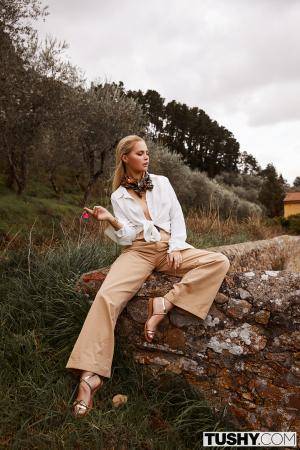 Original 2000 px/ 3000 px