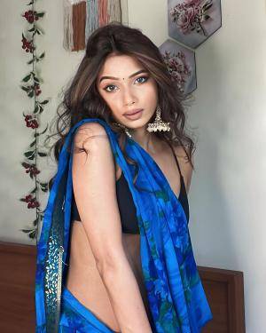 Original 1440 px/ 1800 px