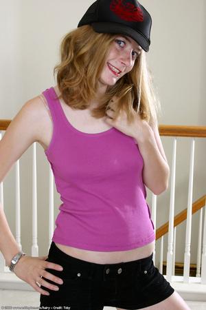 Original 682 px/ 1024 px