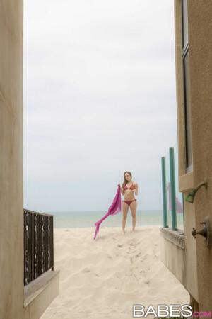 Original 832 px/ 1248 px