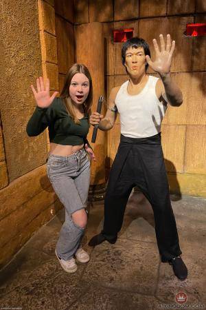 Original 2000 px/ 3000 px