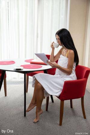 Original 854 px/ 1280 px