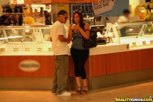 Original 3840 px/ 2568 px