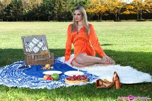 Original 1200 px/ 800 px