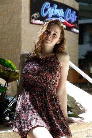 Original 1280 px/ 1920 px