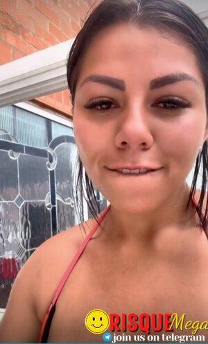 Original 465 px/ 771 px