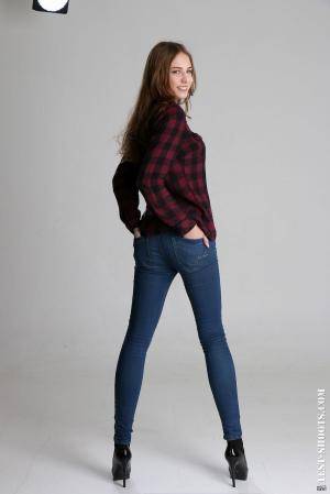 Original 854 px/ 1280 px