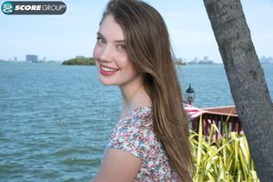 Original 3000 px/ 2002 px