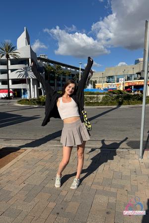 Original 2000 px/ 3000 px