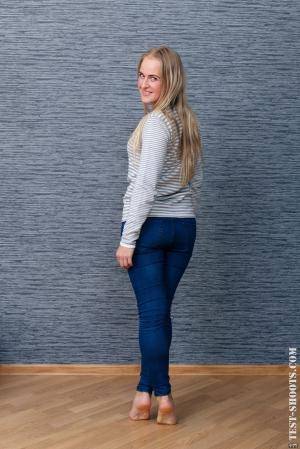 Original 854 px/ 1280 px