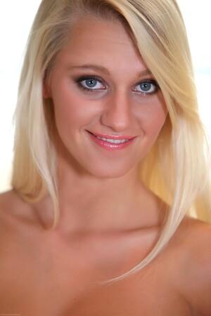 Original 3744 px/ 5616 px