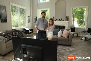 Original 3000 px/ 2001 px