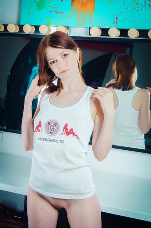 Original 2000 px/ 3011 px