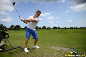 Original 900 px/ 601 px