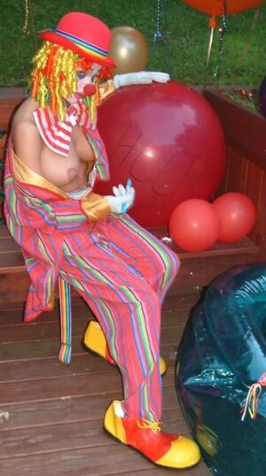 Original 559 px/ 1000 px