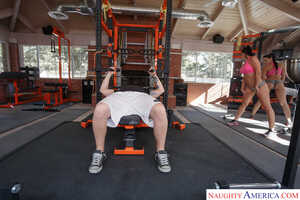 Original 2500 px/ 1667 px