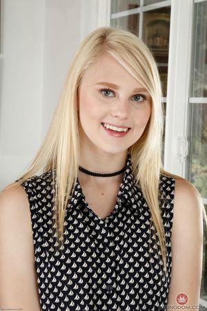 Original 2000 px/ 3000 px