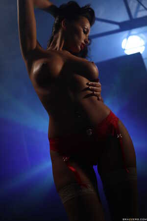 Original 1663 px/ 2495 px