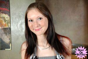 Original 1600 px/ 1064 px