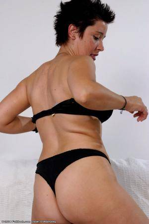 Original 683 px/ 1024 px