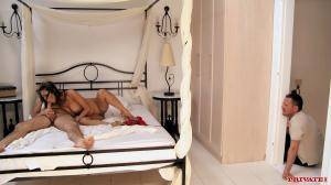 Original 3200 px/ 1800 px