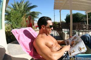 Original 900 px/ 600 px