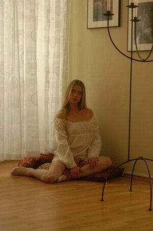 Original 997 px/ 1500 px