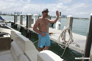 Original 3000 px/ 2000 px