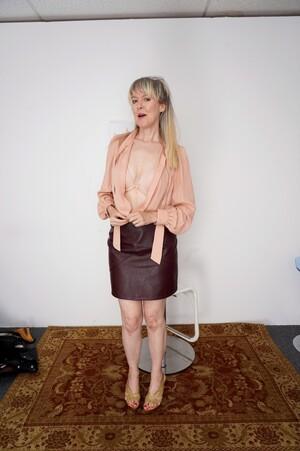 Original 1064 px/ 1600 px