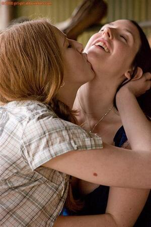 Original 512 px/ 768 px